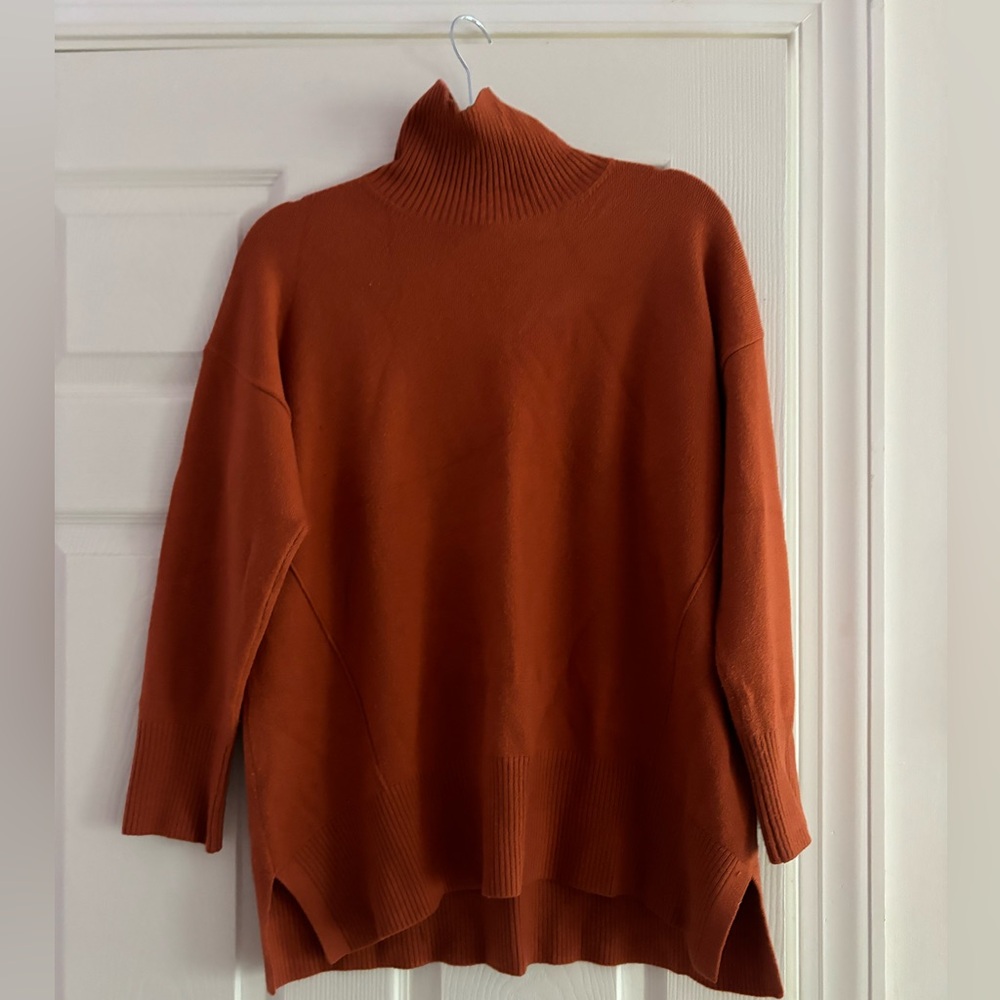 Small French Connection Turtleneck Sweater